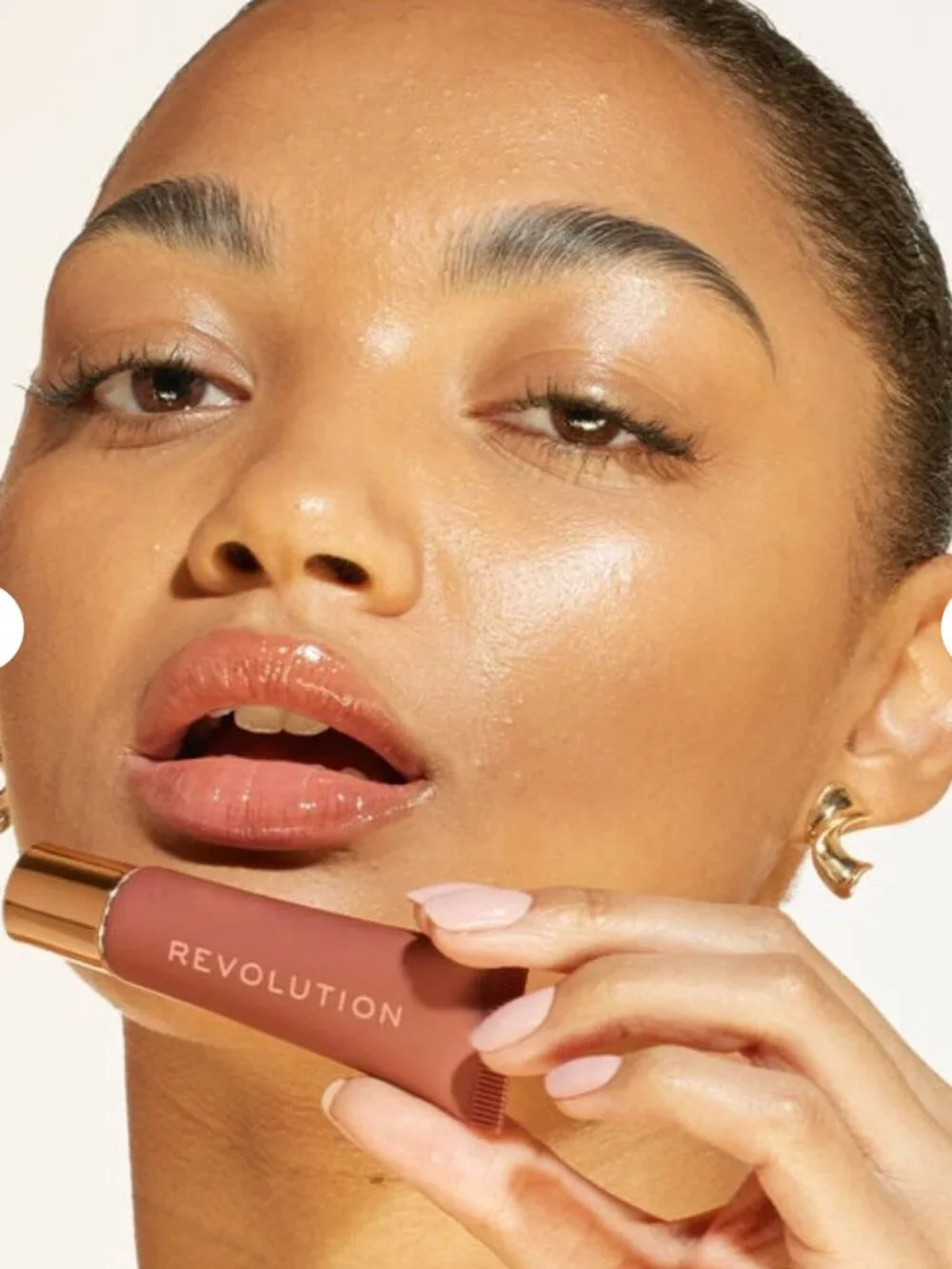 🔥 ADD TO ANY BUNDLE FOR JUST $6!! | Revolution Pout Lip Balm 🤎🩷🤍